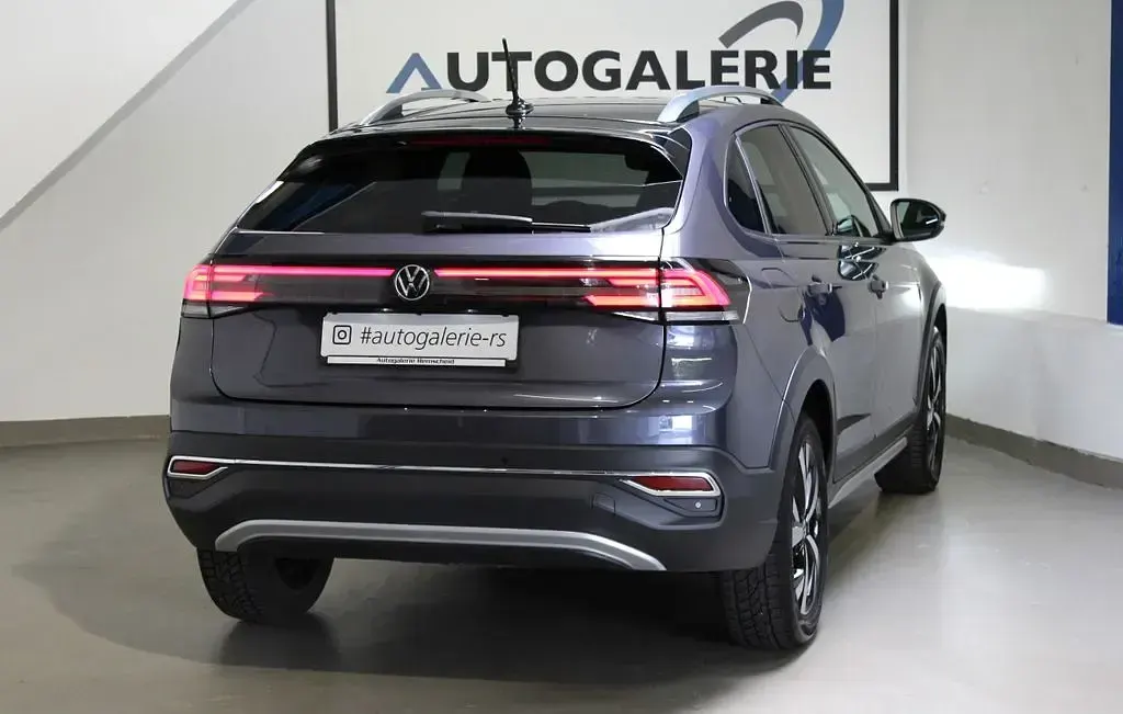 Gebraucht VW Taigo IQ Drive 110 PS (80 kW) 2024 Grau SUV