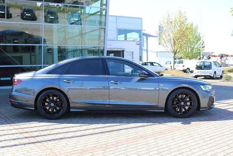 Gebraucht Audi A8 Exclusive 460 PS (338 kW) 2024 Grau Limousine