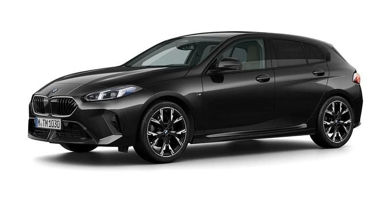 Schwarz Gebraucht 2025 BMW 120 Shadowline Kleinwagen | 37.632 € (Etwas zu teuer) - Bild 1/4