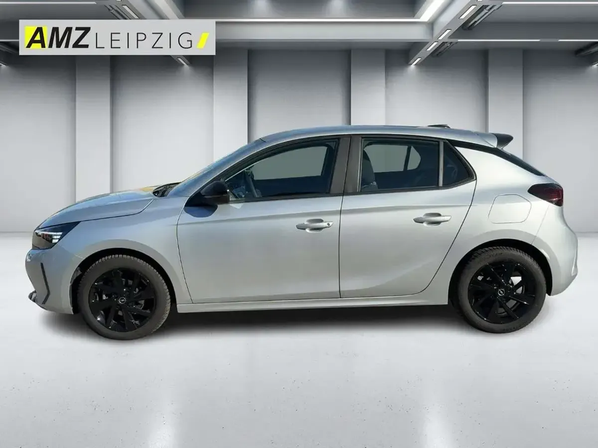 Gebraucht Opel Corsa 75 PS (55 kW) 2023 Grau/typ aussenverkleidung met Kleinwagen