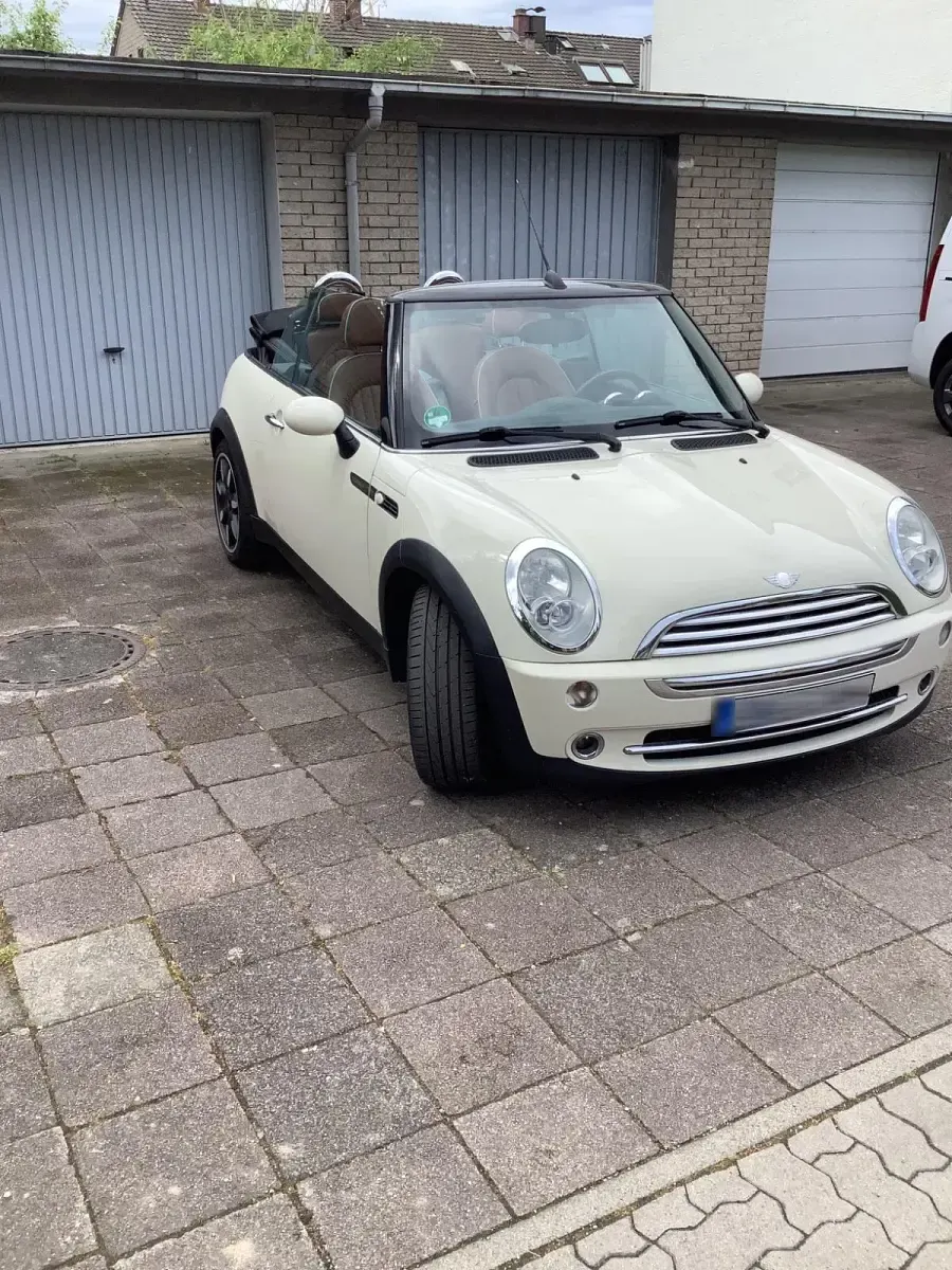 Gebraucht Mini Cooper Cabriolet 85 PS (62 kW) 2008 Weiß Cabrio