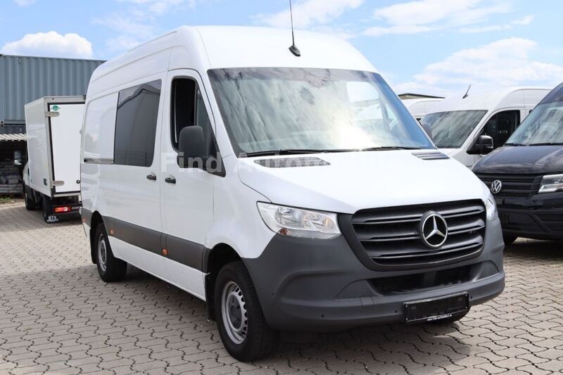 Weiß Gebraucht 2020 Mercedes Sprinter Van | 30.881 € (Etwas zu teuer) - Bild 1/4