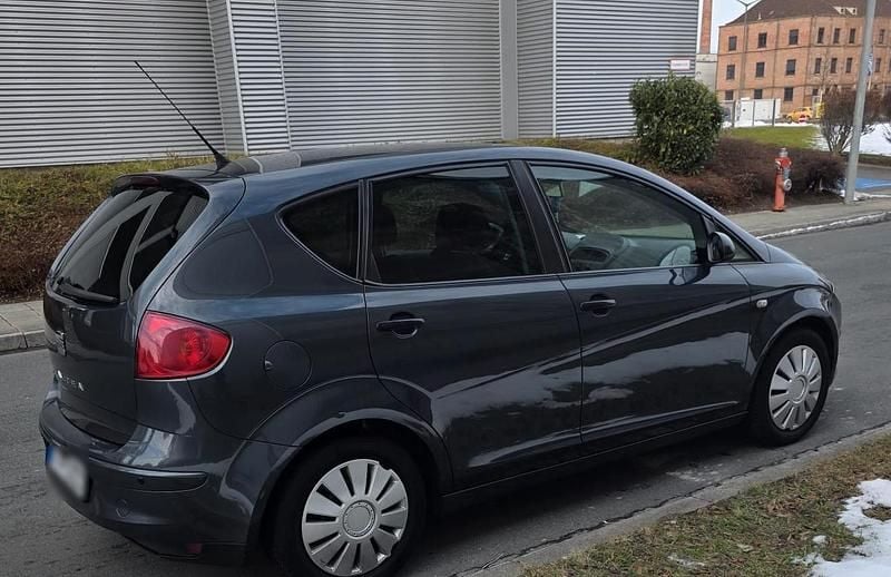 Gebraucht Seat Altea 105 PS (77 kW) 2008 Grau Limousine