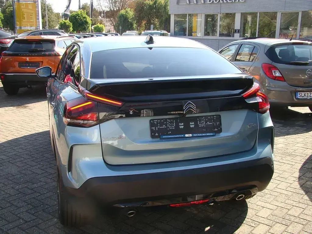 Gebraucht Citroën C4 PureTech 131 PS (96 kW) 2023 Lackierung olbia blau/typ auss SUV