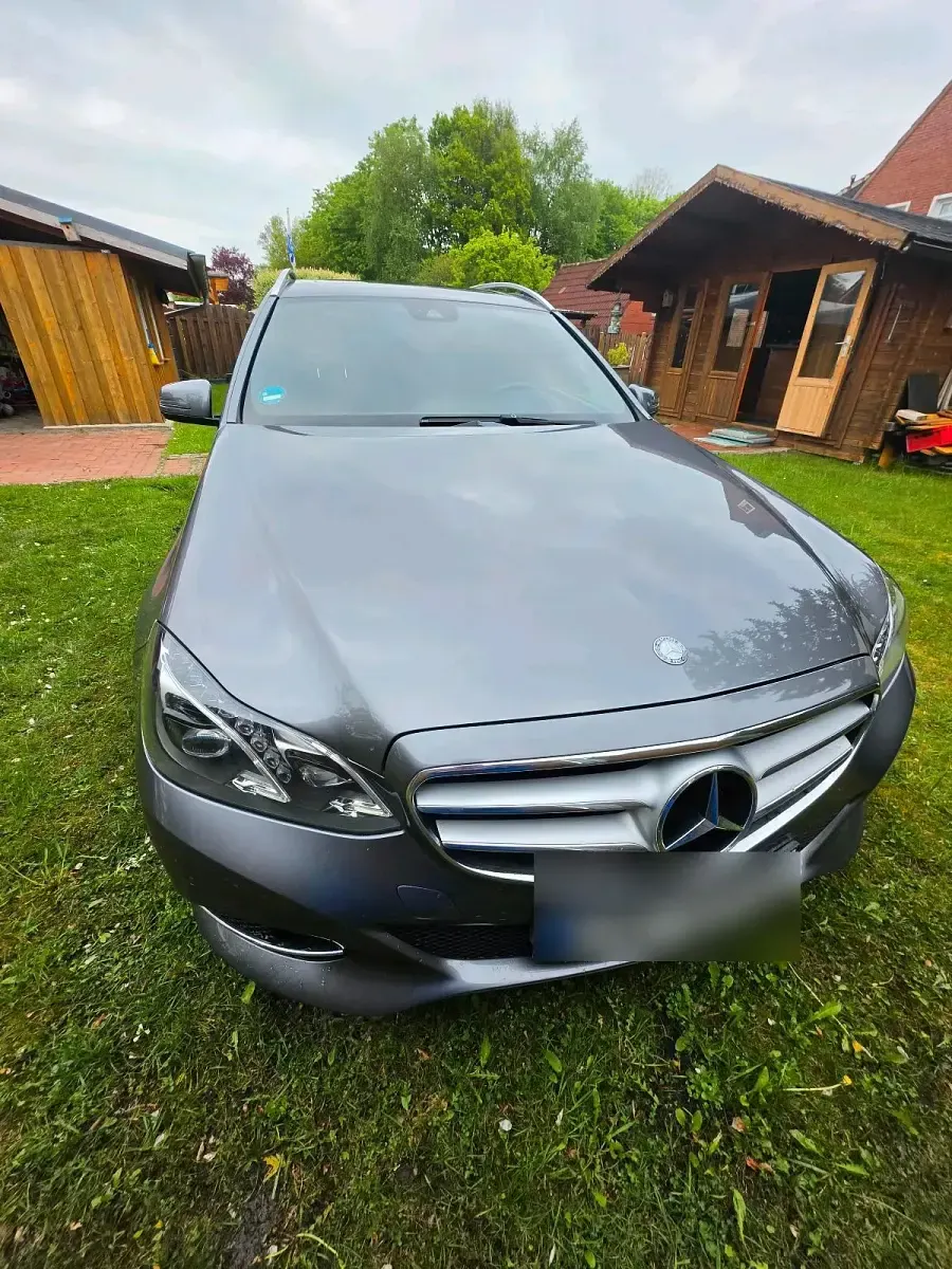 Gebraucht Mercedes E200 136 PS (100 kW) 2015 Grau Kombi