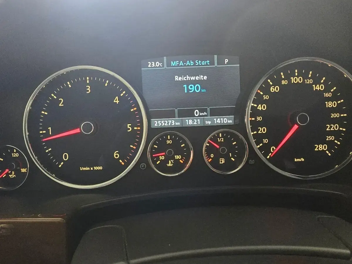 Gebraucht VW Touareg Exclusive 224 PS (164 kW) 2006 Silber SUV