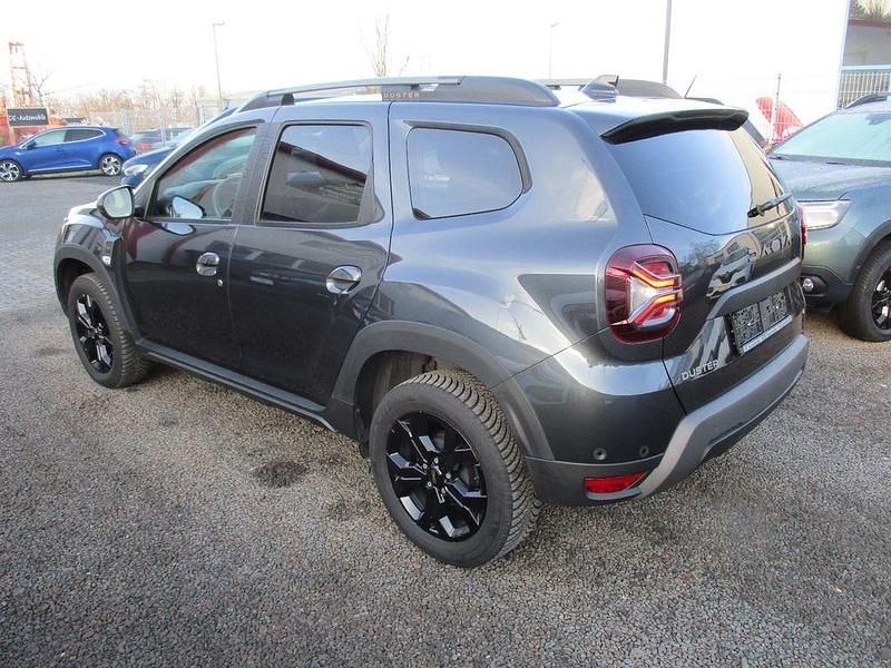 Gebraucht Dacia Duster Extreme 150 PS (110 kW) 2024 Grau SUV