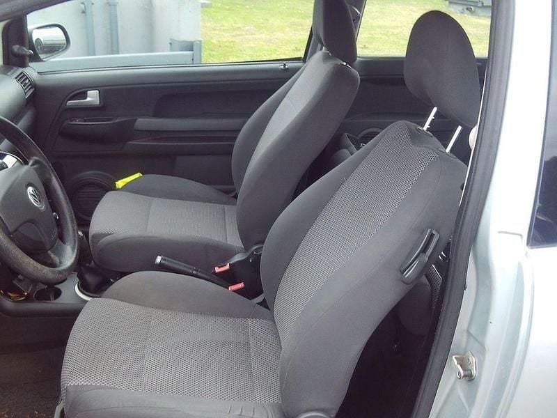 Occasion VW Fox 54 PK (39 kW) 2008 Zilver Hatchback