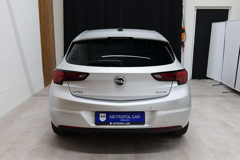 Usata Opel Astra 105 CV (77 kW) 2016 Argento Berlina