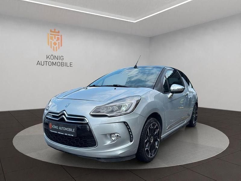 Grau Gebraucht 2016 Citroën DS3 Cabriolet Sport Chic Cabrio | 7.990 € (Fairer Preis) - Bild 1/4
