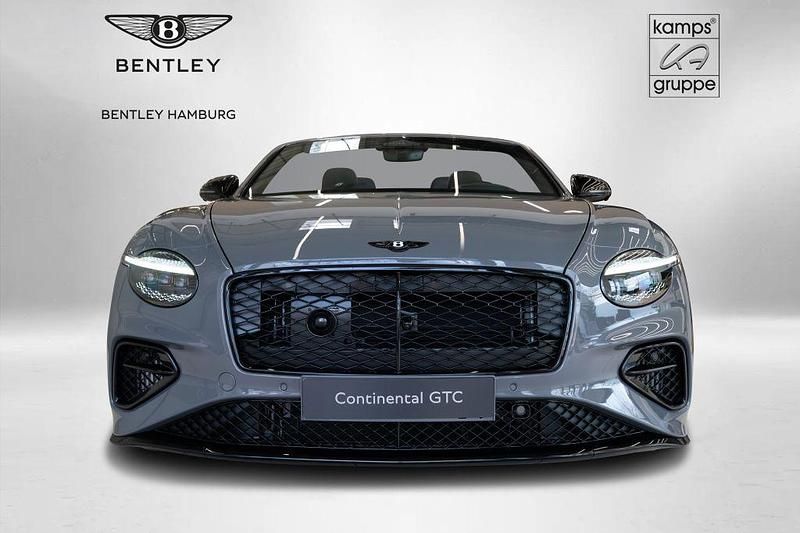 Neu Bentley Continental 680 PS (500 kW) 2026 Grau Cabrio