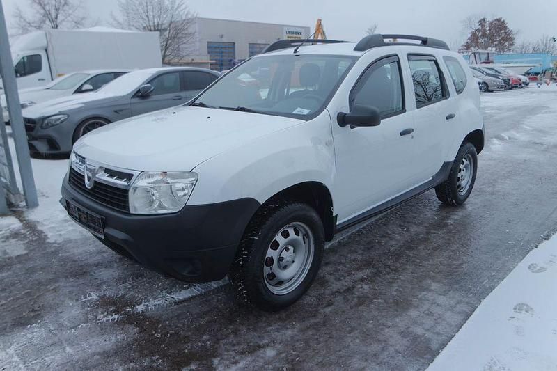 Weiß Gebraucht 2013 Dacia Duster Ice SUV | 4.660 € (Fairer Preis) - Bild 1/4