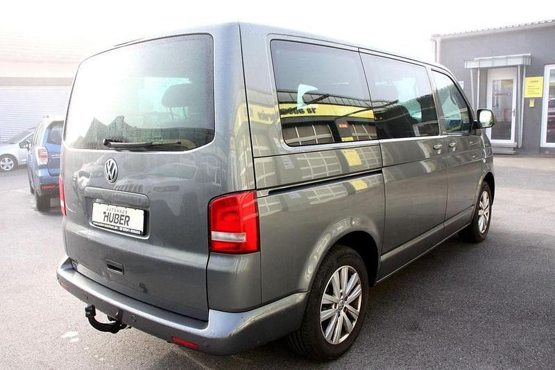 Gebraucht VW Transporter Match 180 PS (132 kW) 2012 Grau Van