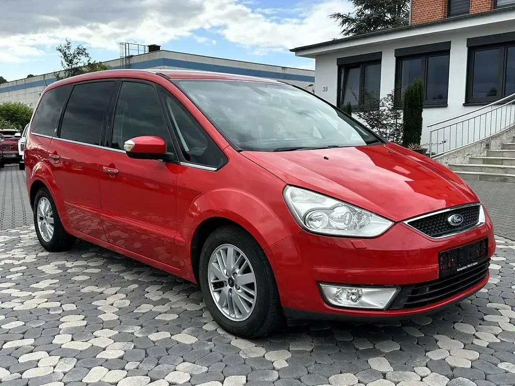 Gebraucht Ford Galaxy Ghia 140 PS (102 kW) 2008 Rot Van / Kleinbus