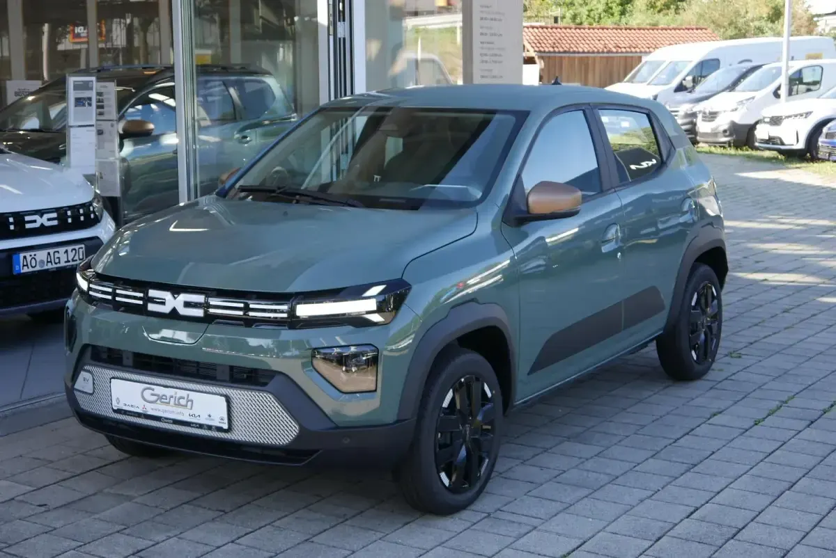 Gebraucht Dacia Spring Extreme 75 kW (102 PS) 2026 Kleinwagen