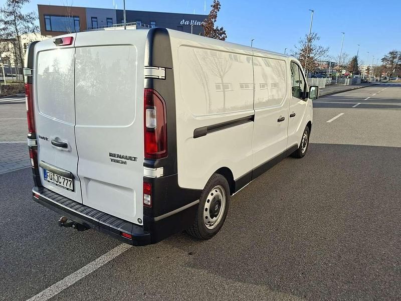 Gebraucht Renault Trafic Komfort 145 PS (106 kW) 2019 Van / Kleinbus
