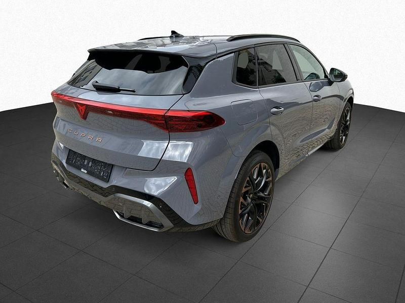 Neu Cupra Terramar VZ 265 PS (194 kW) 2025 Grau SUV