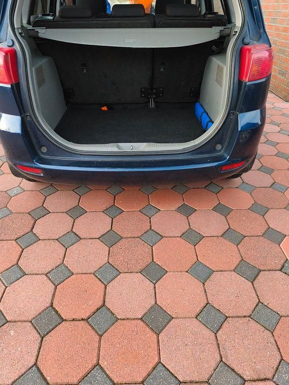 Second-hand Mazda 2 68 CP (50 kW) 2003 Albastru Hatchback