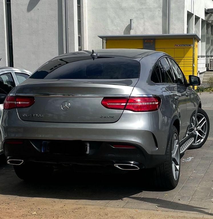 Grau Gebraucht 2016 Mercedes GLE350 AMG Coupé | 43.500 € (Teuer) - Bild 1/4