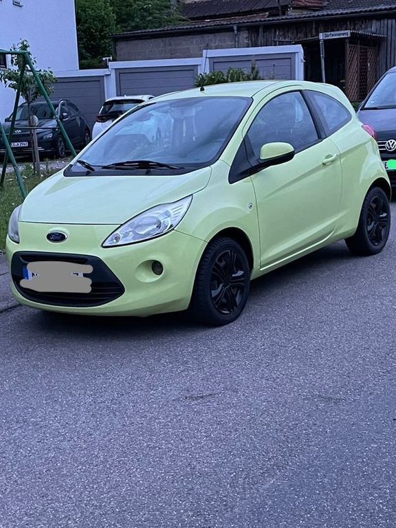 Grün Gebraucht 2010 Ford Ka Titanium Kleinwagen | 1.999 € (Guter Preis) - Bild 1/4