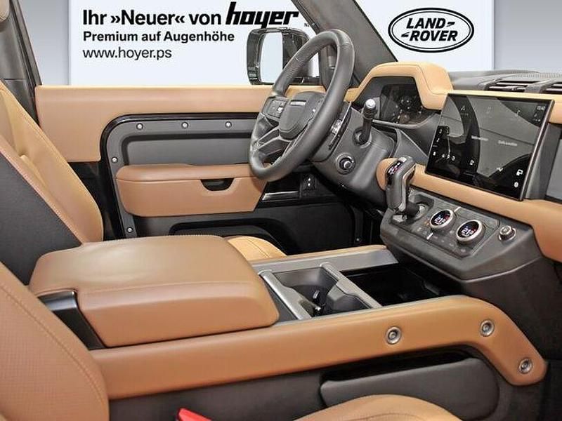 Gebraucht Land Rover Defender Black Edition 532 PS (391 kW) 2025 Santorini black metallic SUV