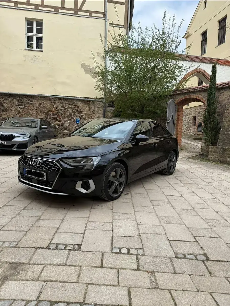 Second-hand Audi A3 150 CP (110 kW) 2020 Negru Berlinǎ