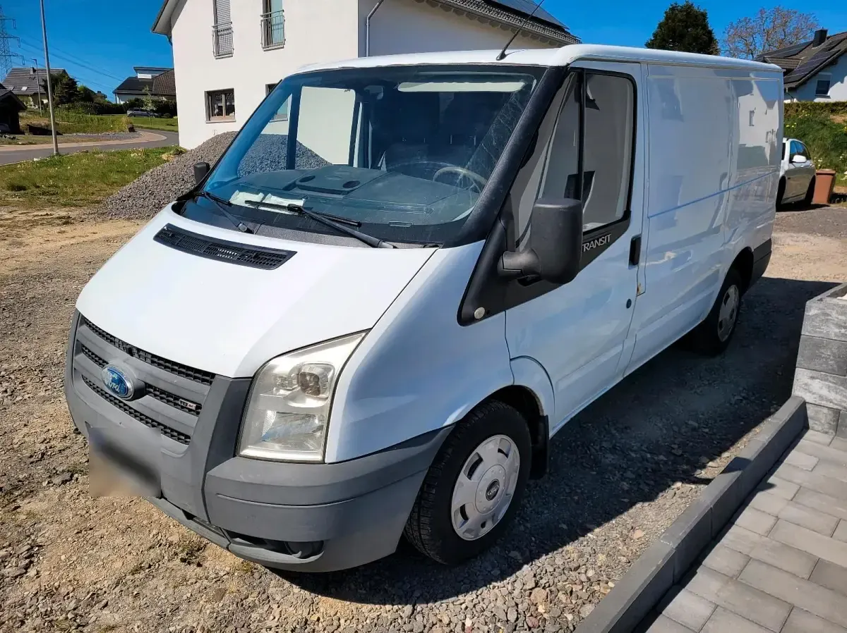 Gebraucht Ford Transit 85 PS (62 kW) 2008 Weiß Van / Kleinbus