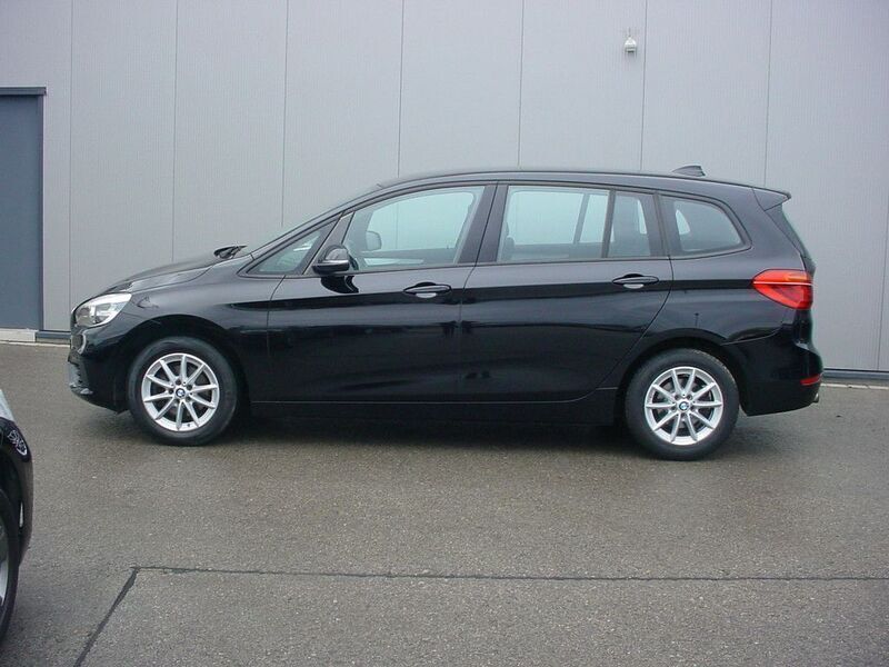 Schwarz Gebraucht 2017 BMW 216 Gran Tourer Van / Kleinbus | 9.999 € (Superpreis) - Bild 1/4