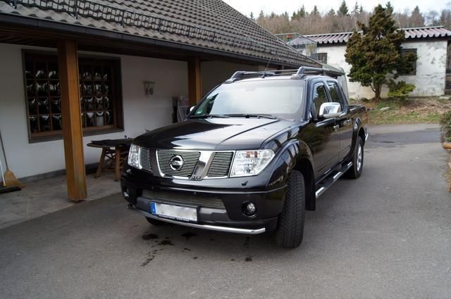 Gebraucht Nissan Navara 171 PS (125 kW) 2008 Schwarz Pickup