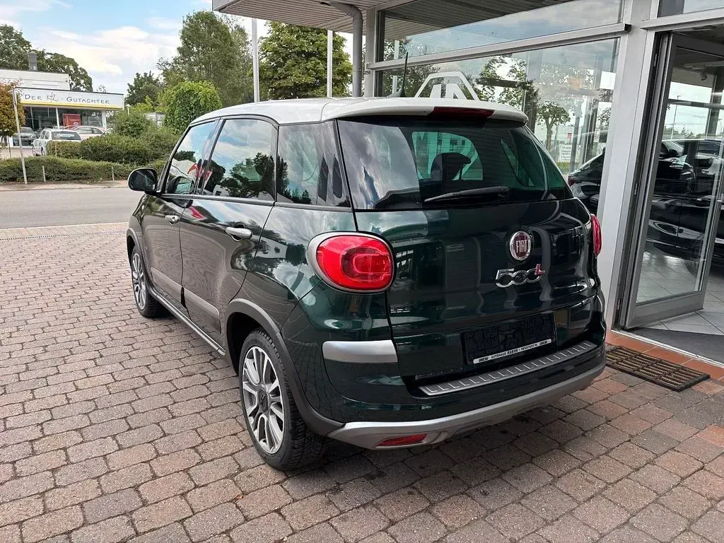Gebraucht Fiat 500L Cross 120 PS (88 kW) 2017 Grün Van / Kleinbus
