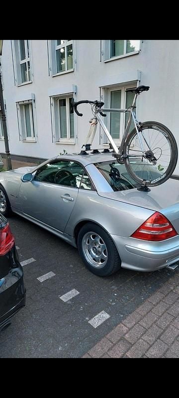 Silber Gebraucht 2000 Mercedes SLK200 Cabrio | 1.900 € (Fairer Preis) - Bild 1/4