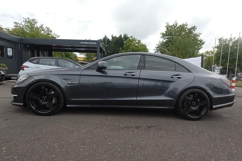 Gebraucht Mercedes CLS63 AMG AMG 525 PS (386 kW) 2012 Grau Limousine