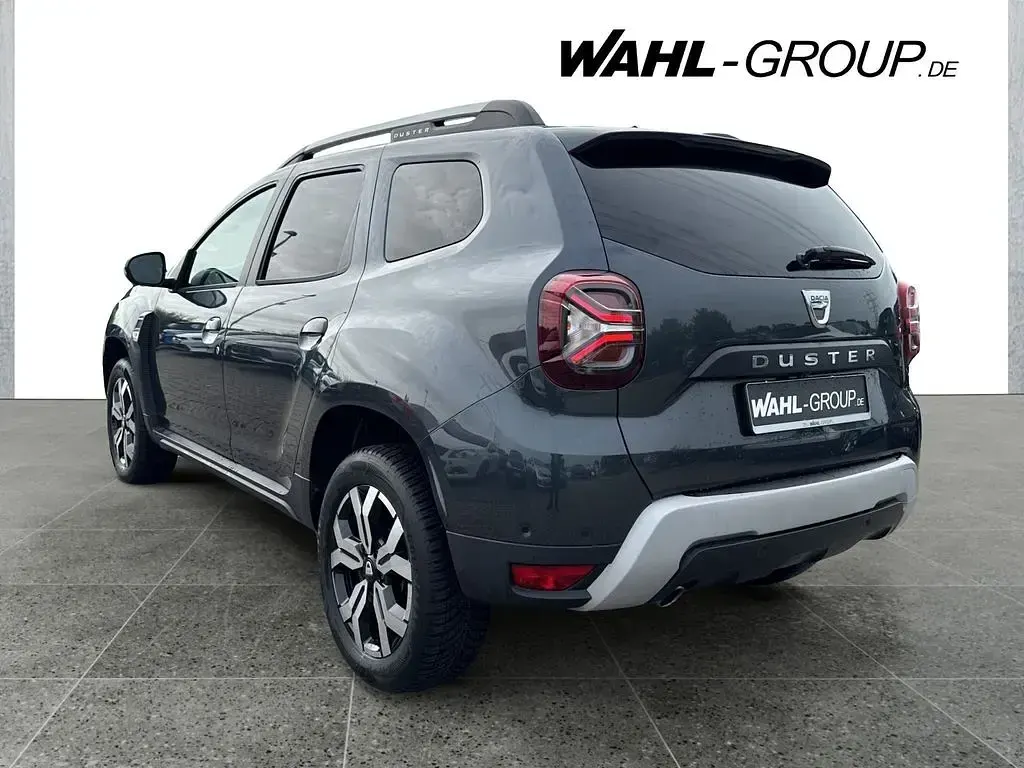 Używany Dacia Duster Prestige 116 KM (85 kW) 2022 Szary SUV
