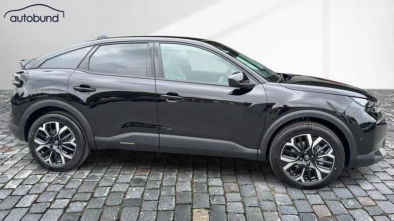 Neu Citroën C4 131 PS (96 kW) 2025 Schwarz SUV