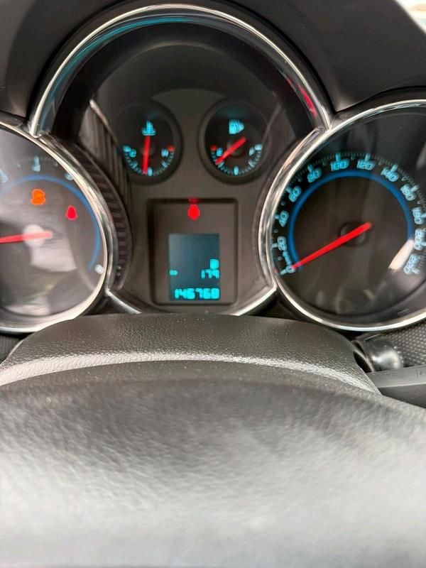 Gebraucht Chevrolet Cruze 141 PS (103 kW) 2012 Grau Limousine