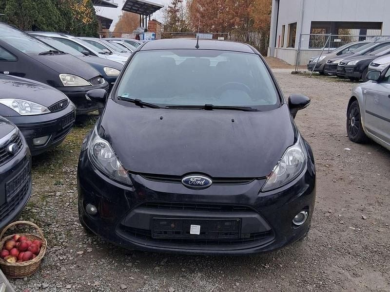 Schwarz Gebraucht 2012 Ford Fiesta Limousine | 1.650 € (Guter Preis) - Bild 1/4