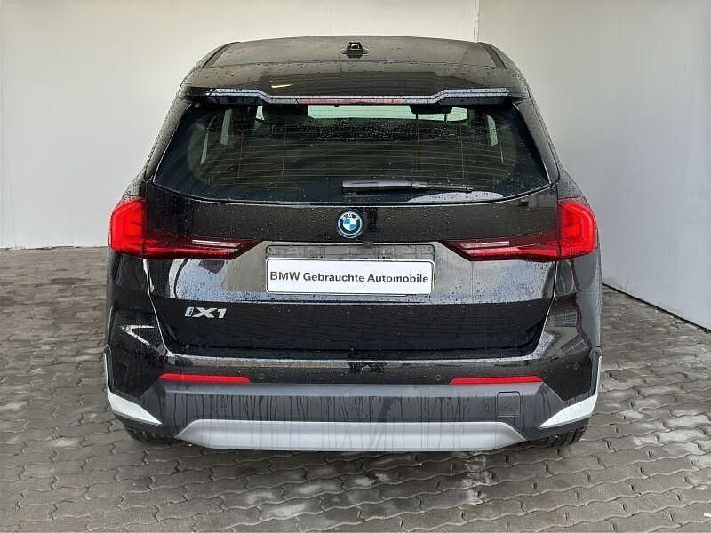 Gebraucht BMW iX1 Performance 230 kW (313 PS) 2023 Schwarz uni SUV