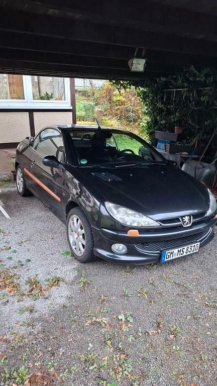 Schwarz Gebraucht 2004 Peugeot 206 CC Cabrio | 1.250 € (Guter Preis) - Bild 1/4