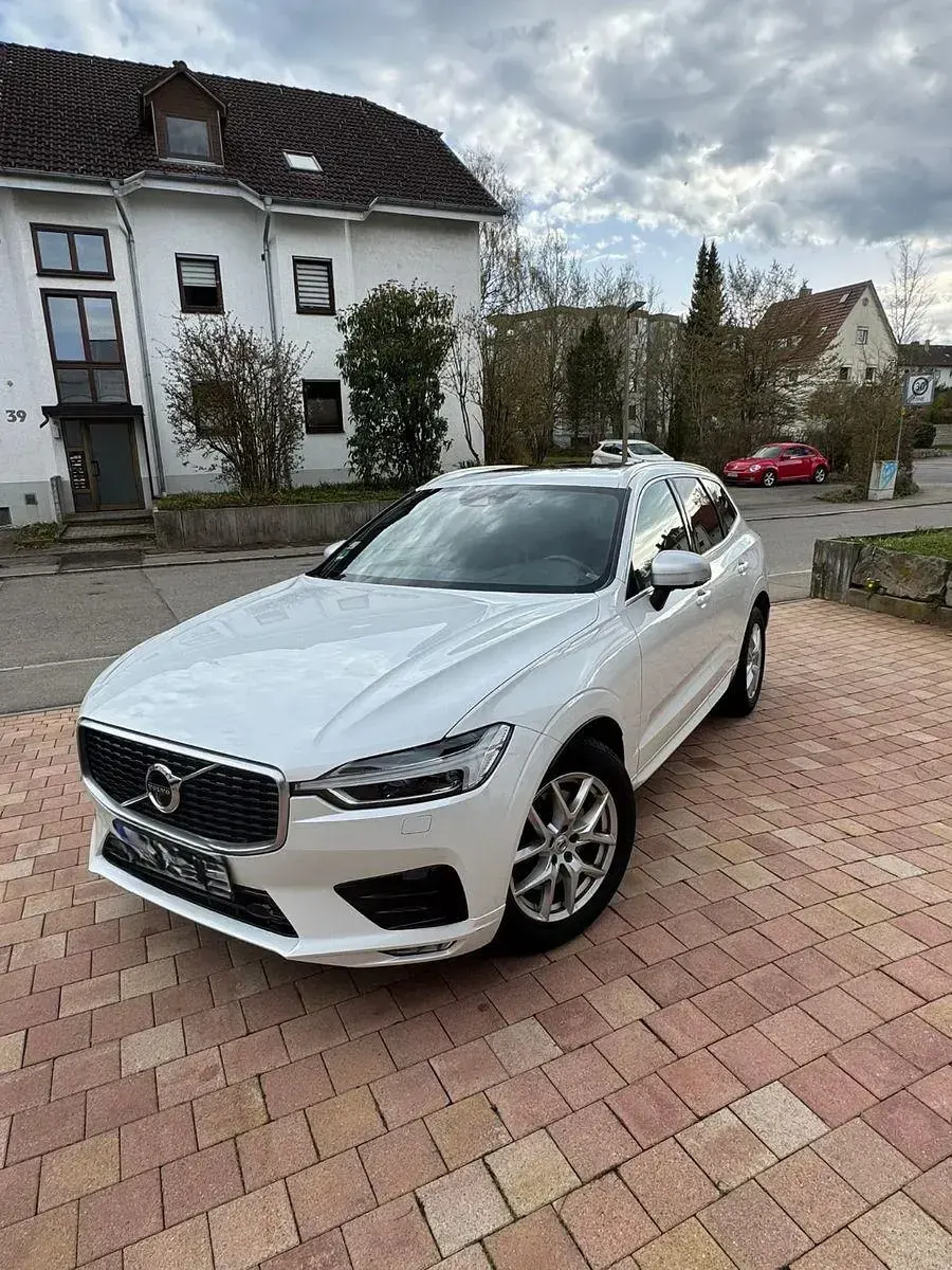 Gebraucht Volvo XC60 R-Design 190 PS (139 kW) 2018 Weiß SUV