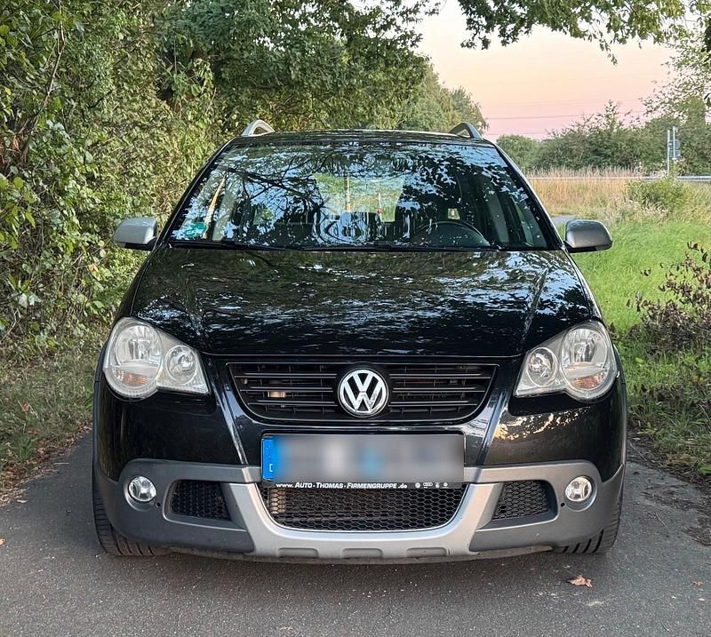 Schwarz Gebraucht 2009 VW Polo Cross Kleinwagen | 2.300 € (Superpreis) - Bild 1/4