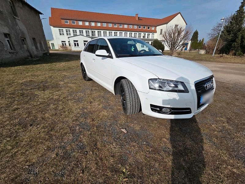 Gebraucht Audi A3 180 PS (132 kW) 2014 Weiß Kombi