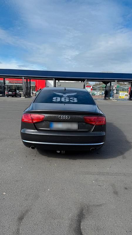 Gebraucht Audi A8 S-Line 350 PS (257 kW) 2010 Braun Limousine