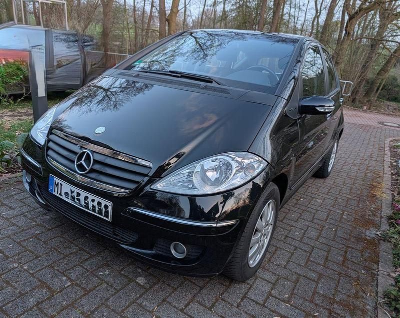 Gebraucht Mercedes A170 Elegance 116 PS (85 kW) 2005 Schwarz Van / Kleinbus