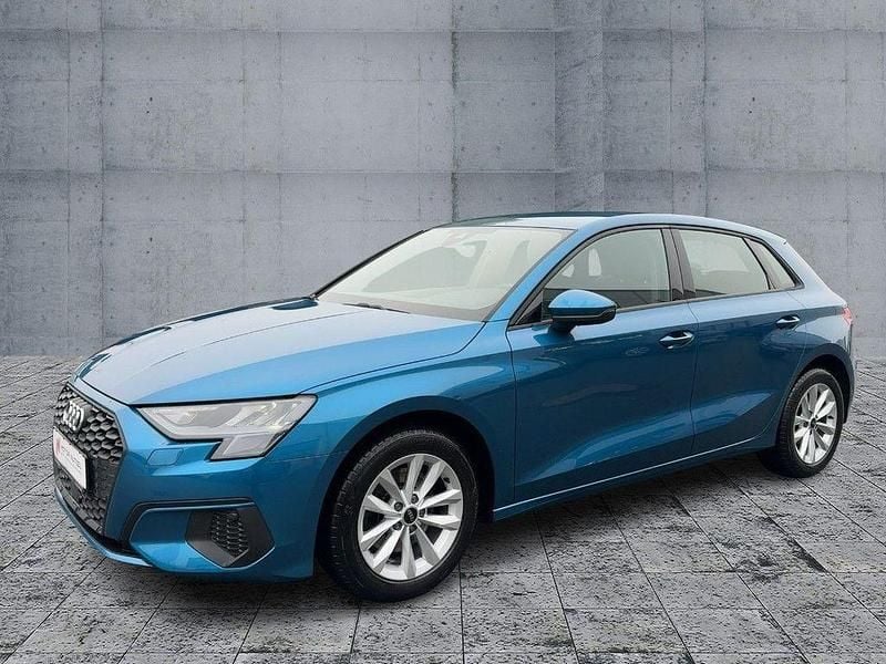Gebraucht Audi A3 Design 110 PS (80 kW) 2020 Atollblau metallic Limousine