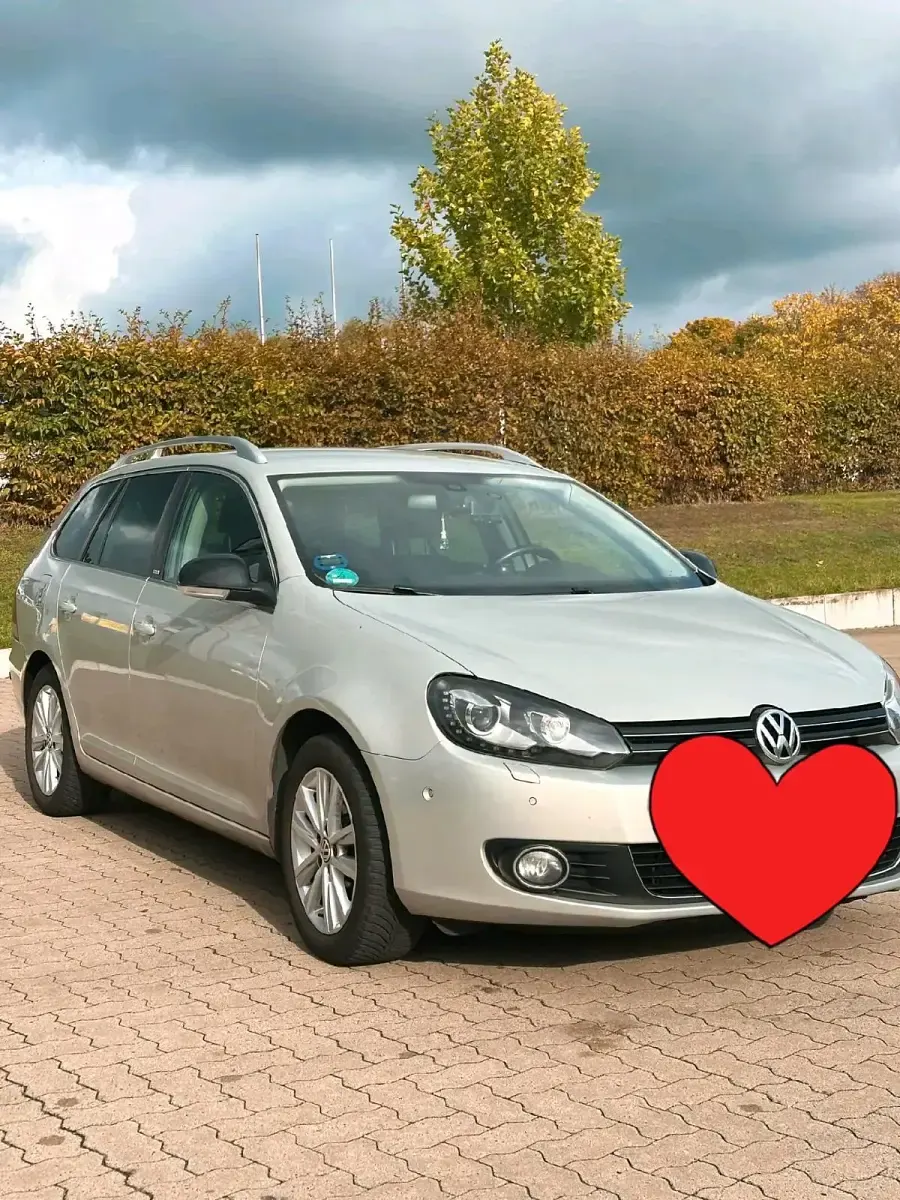 Gebraucht VW Golf VI 105 PS (77 kW) 2011 Kleinwagen