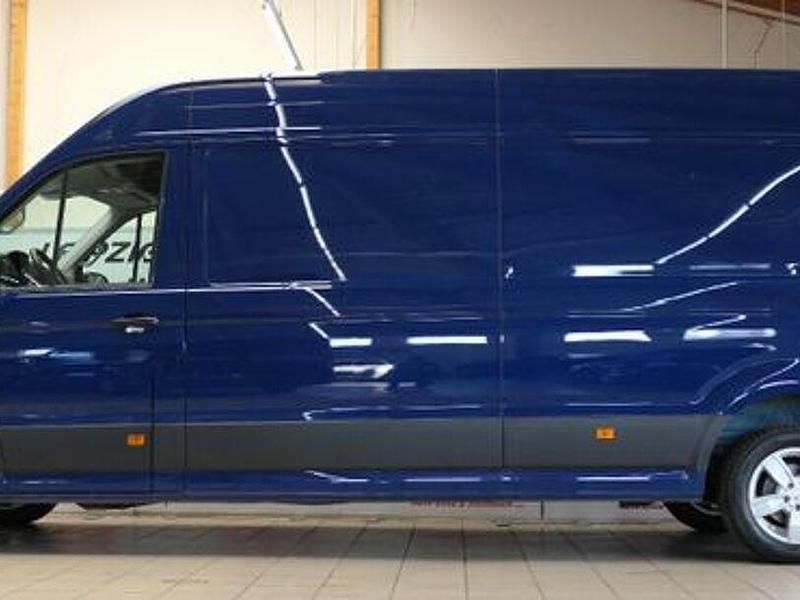 Gebraucht VW Crafter 140 PS (102 kW) 2020 Blau Van