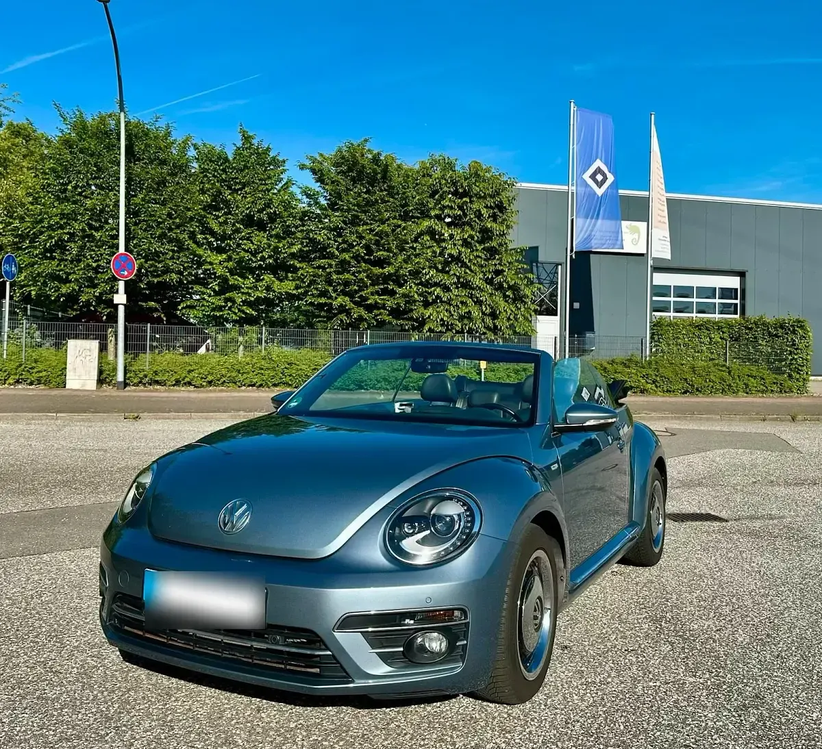 Gebraucht VW Beetle Design 105 PS (77 kW) 2017 Blau Kleinwagen