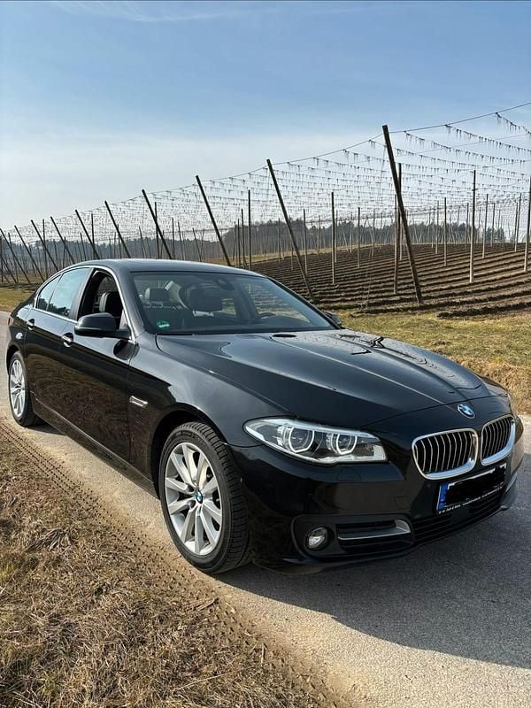 Schwarz Gebraucht 2016 BMW 530 Limousine | 22.000 € (Superpreis) - Bild 1/4