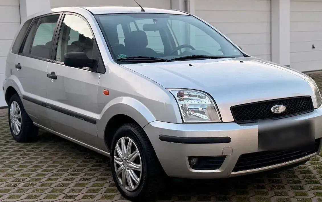 Gebraucht Ford Fusion 80 PS (58 kW) 2003 Silber Kleinwagen