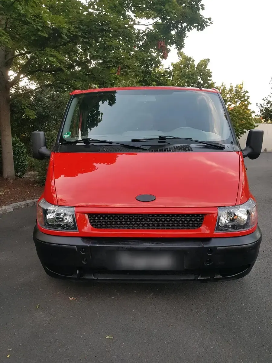 Second-hand Ford Transit 100 CP (73 kW) 2005 Roșu Monovolum